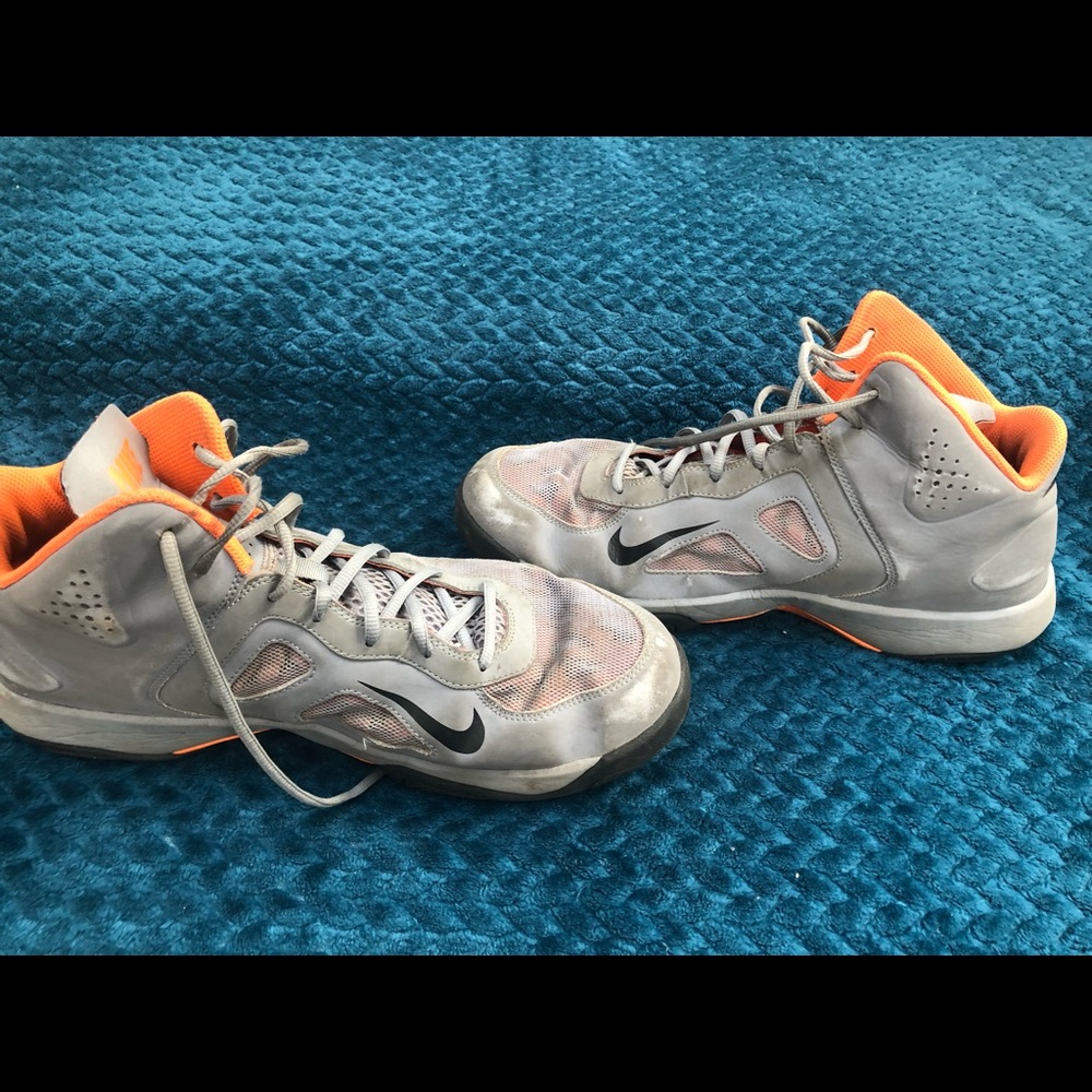 Men’s Nike basketball shoes